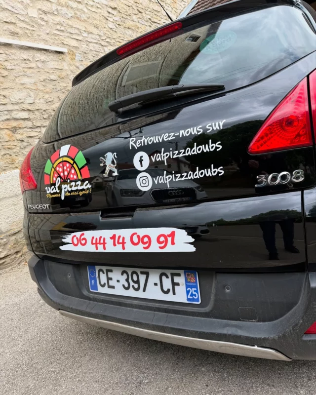 Cervolant Communication 2 Visible en camion ET AUSSI en voiture ! Merci Damien !
@valpizzadoubs #adhesif #adhesifvehicule #print #doubs #covering