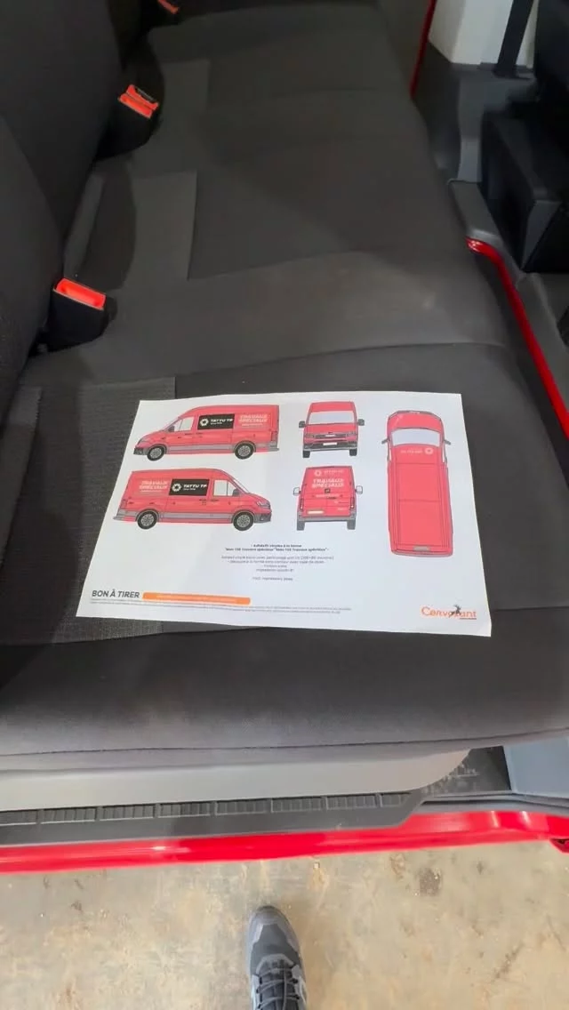 Terminé les vacances 🎄👩‍🏫
Ce matin c’était marquage pour le nouveau camion de l’équipe des travaux spéciaux chez Tattu TP 🚁🚧

💡 Et vous ? On profite de ce début d’année pour améliorer votre identité ? 
Marquage véhicule, site web, logo, graphisme, vêtements ou encore goodies et photo ? 👉www.cervolant.fr

#valdevennes #doubs #agencedecommunicationdoubs #morteau #orchampsvennes